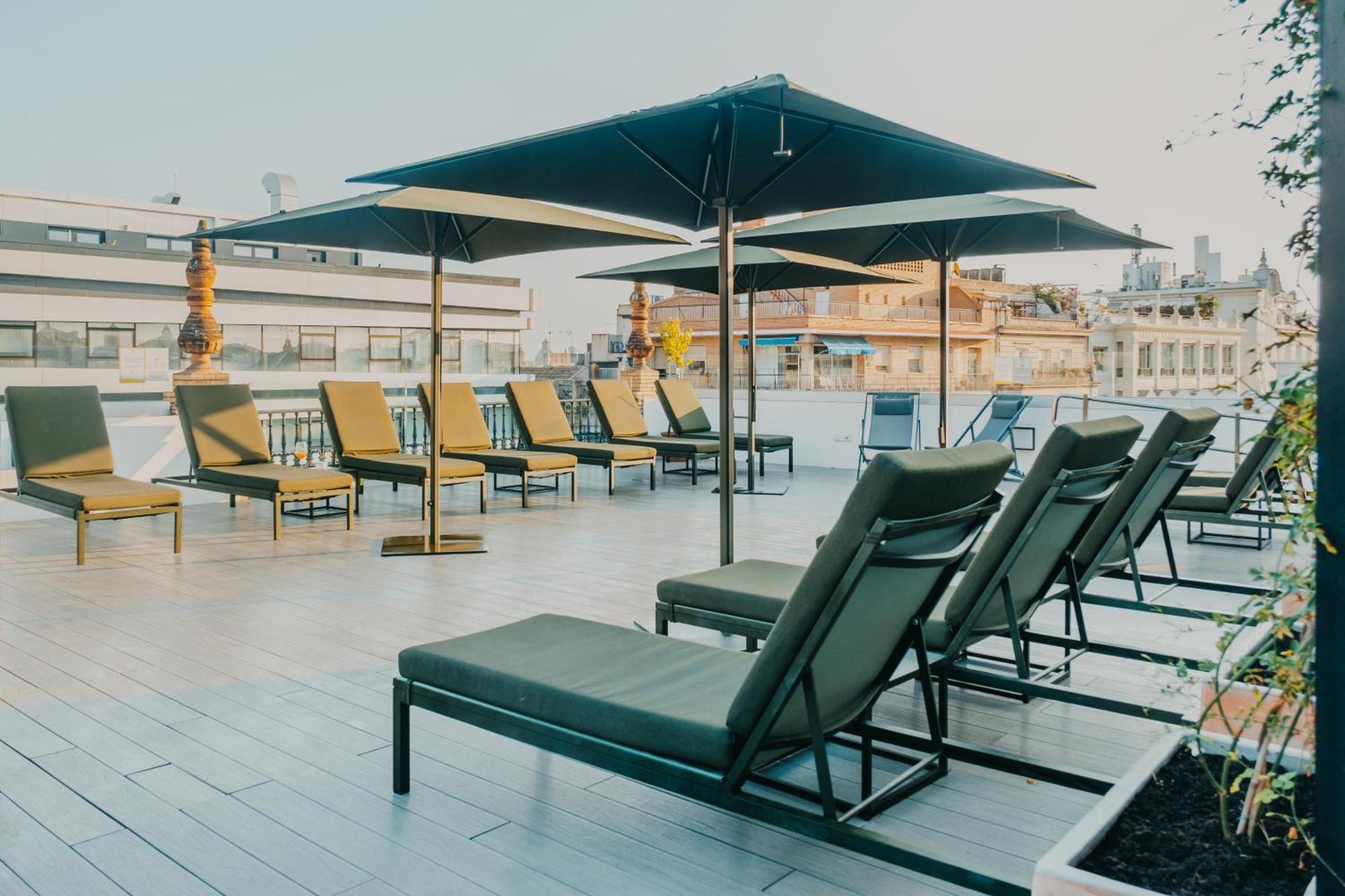 Aquitania Aparthotel
